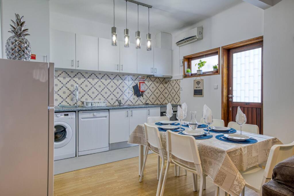Spacious House In Porto For Family And Friends Maía エクステリア 写真