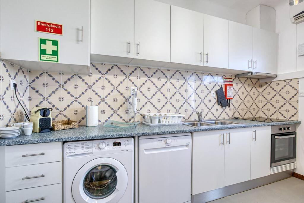 Spacious House In Porto For Family And Friends Maía エクステリア 写真